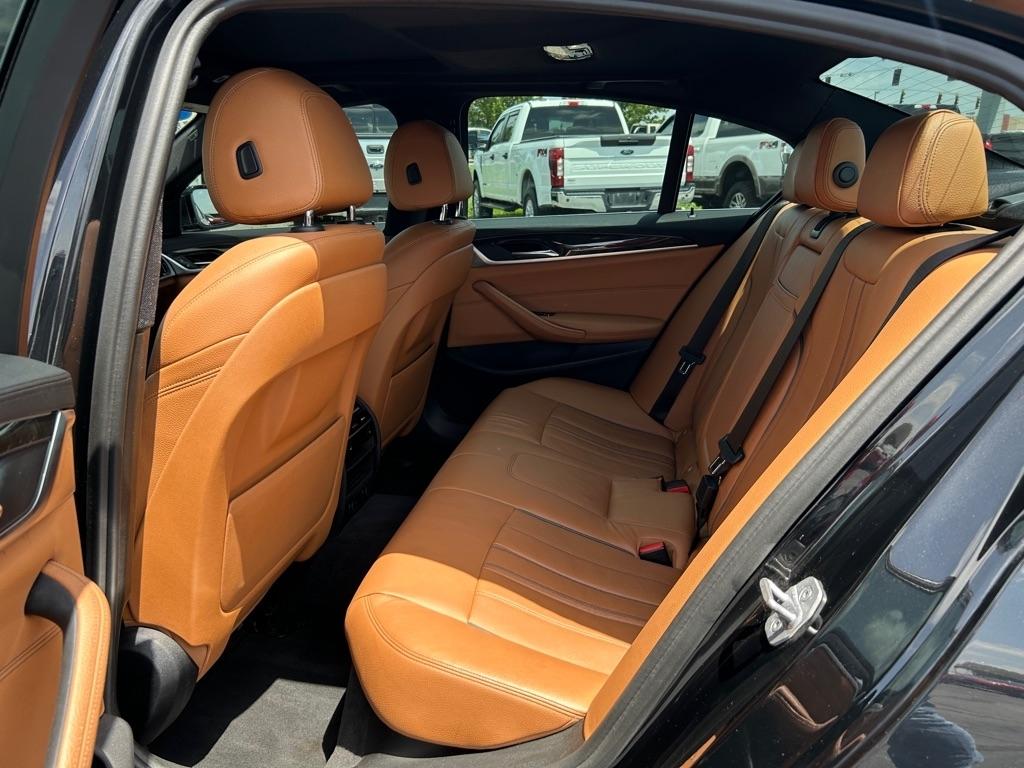 BMW 5-Series 530i xDrive 2017
