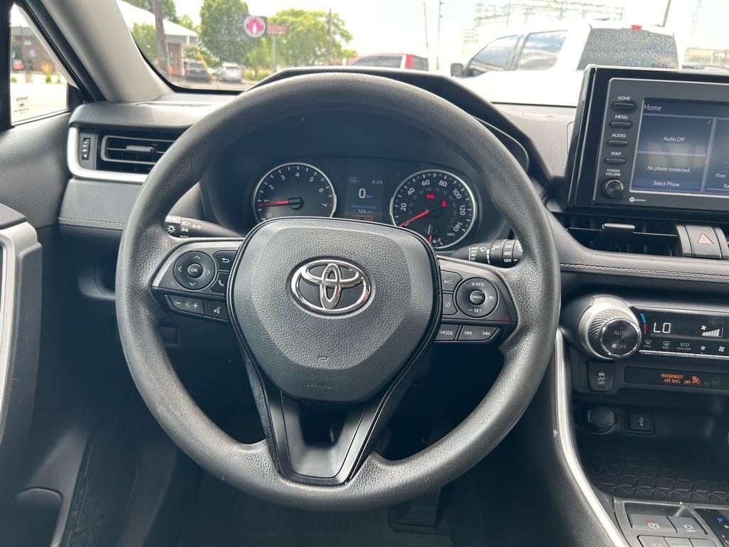 Toyota RAV4 XLE 2022