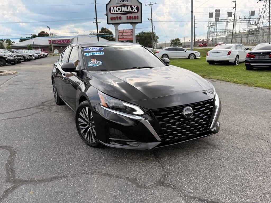 Nissan Altima 2.5 SV 2025