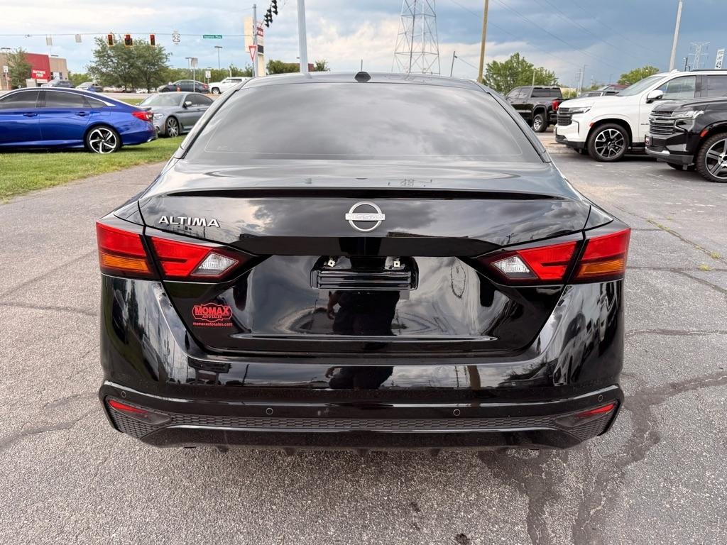 Nissan Altima 2.5 SV 2025