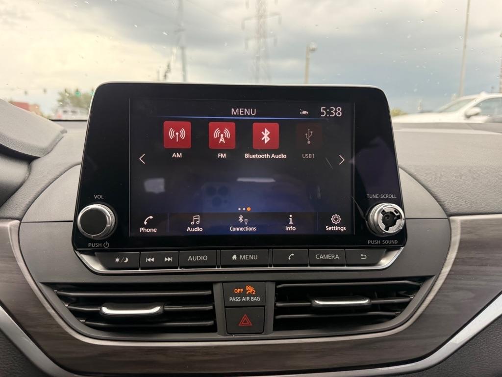 Nissan Altima 2.5 SV 2025