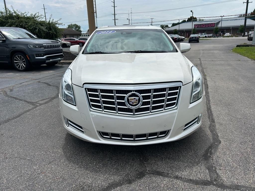 Cadillac XTS Luxury FWD 2014