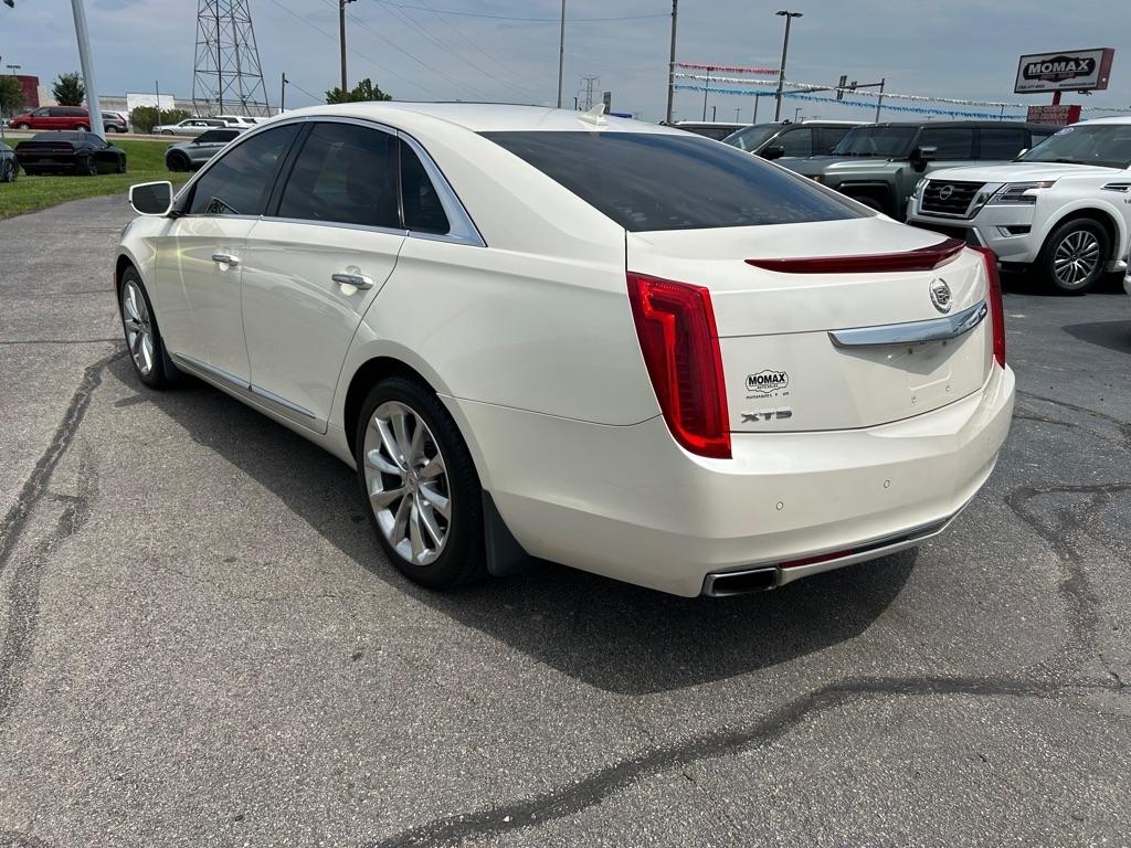 Cadillac XTS Luxury FWD 2014