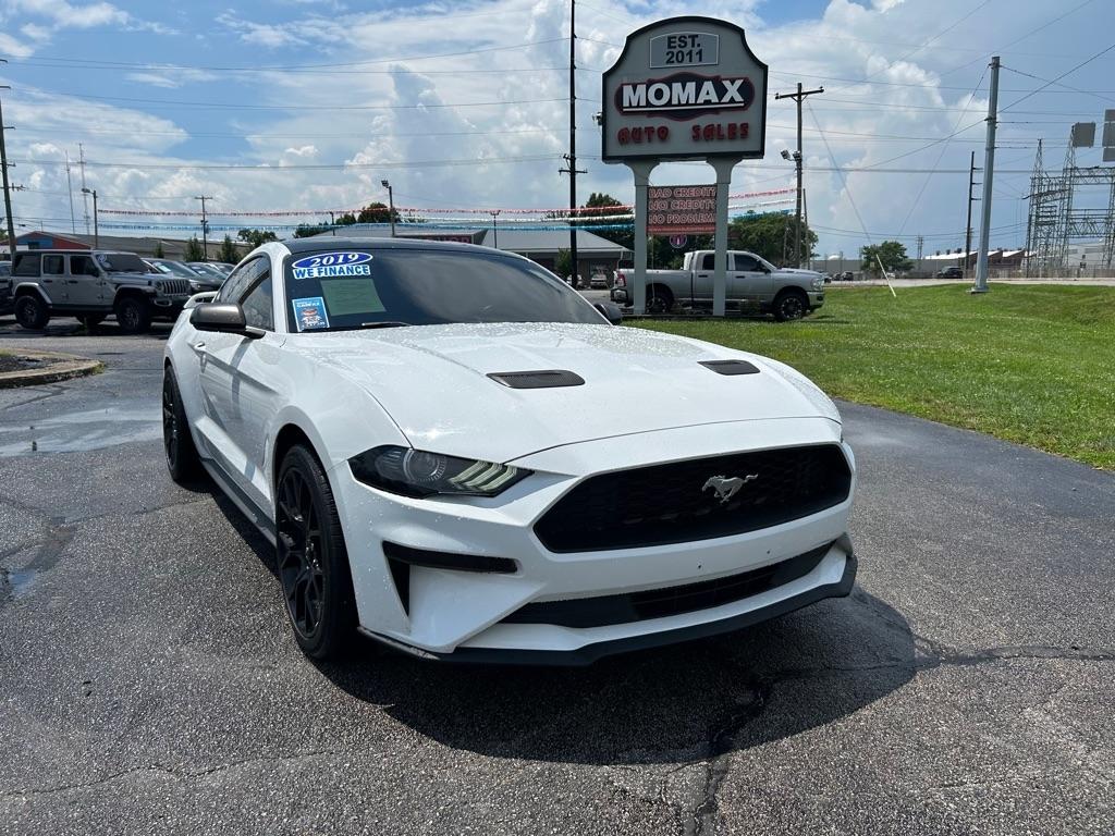 Ford Mustang EcoBoost Coupe 2019