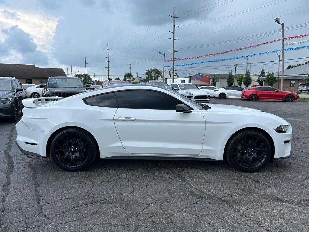 Ford Mustang EcoBoost Coupe 2019