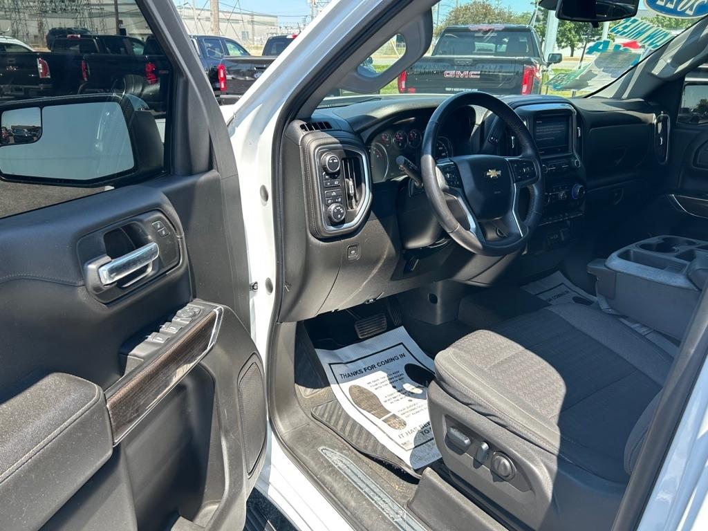 Chevrolet Silverado 1500 Limited LT Crew Cab 4WD 2022