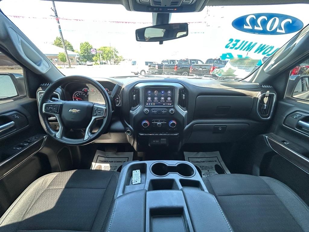 Chevrolet Silverado 1500 Limited LT Crew Cab 4WD 2022