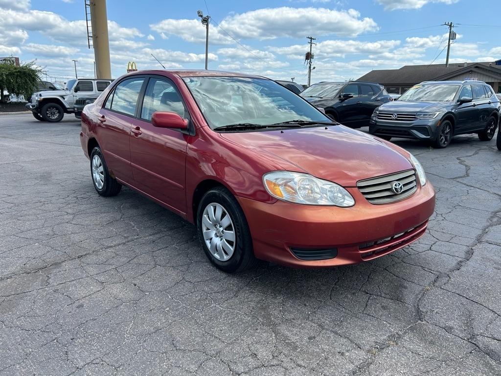 Toyota Corolla CE 2004
