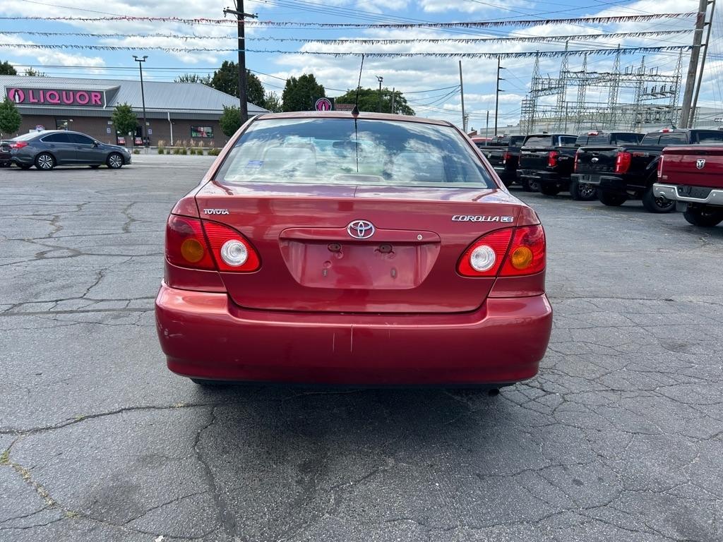 Toyota Corolla CE 2004