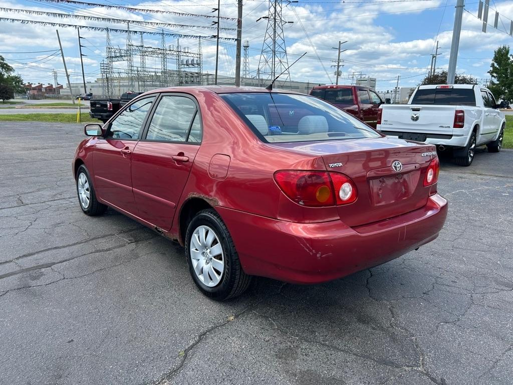 Toyota Corolla CE 2004