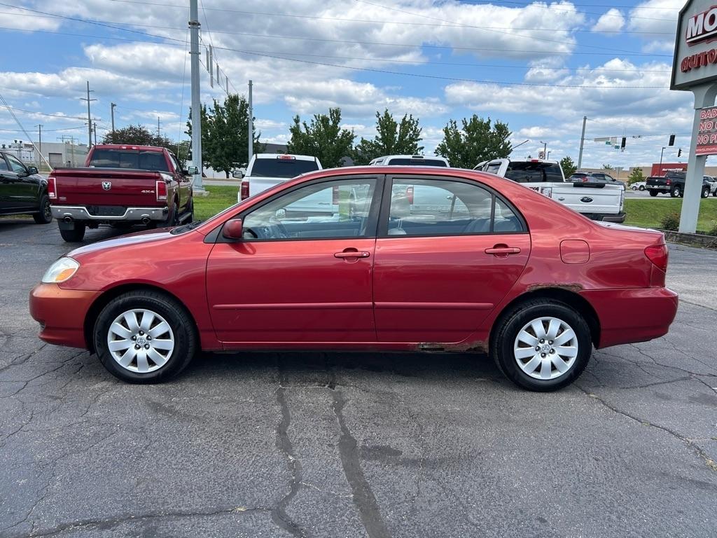 Toyota Corolla CE 2004