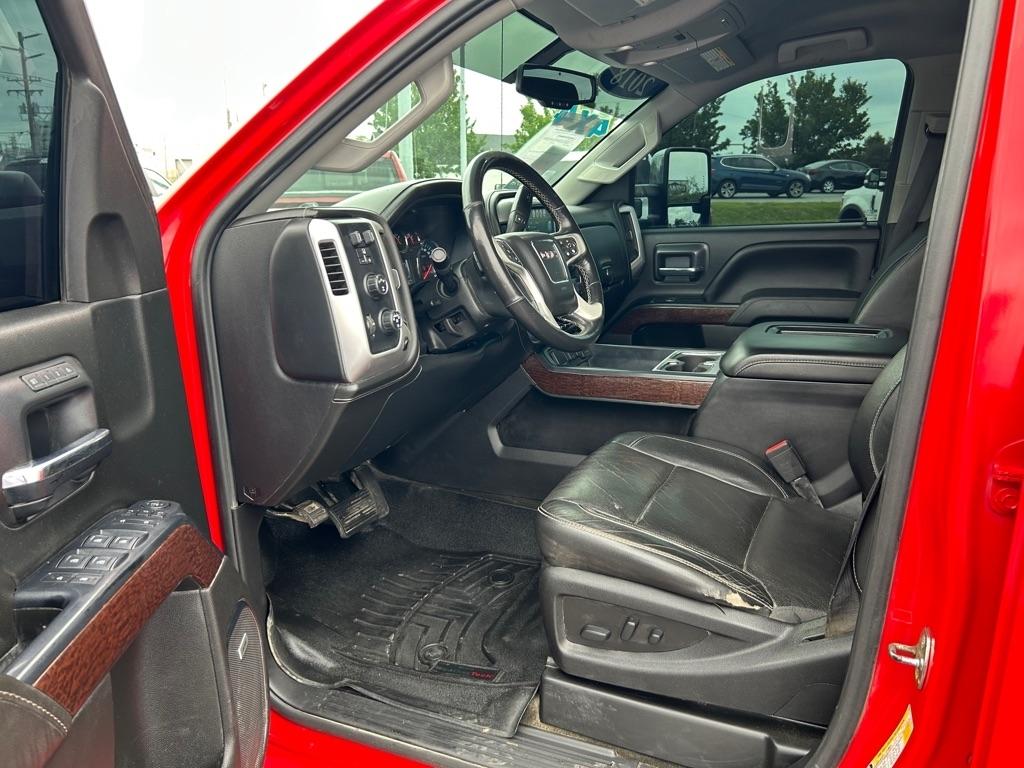 GMC Sierra 2500HD SLT Crew Cab 4WD 2018