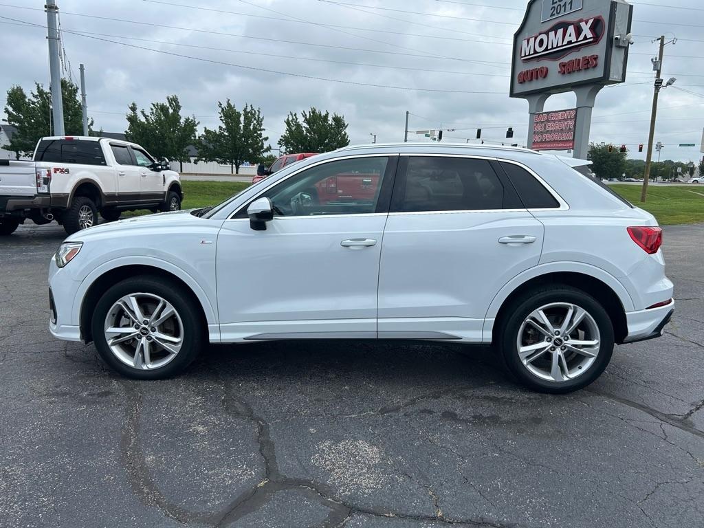 Audi Q3 S line Premium Plus quattro 2022