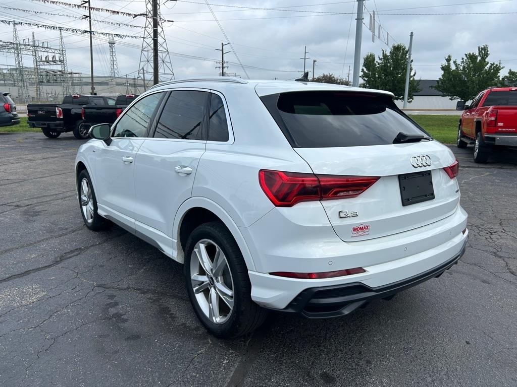 Audi Q3 S line Premium Plus quattro 2022