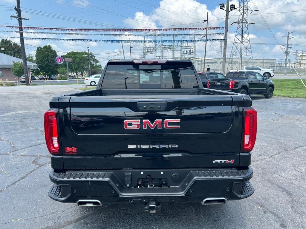 GMC Sierra 1500 AT4 Crew Cab Long Box 4WD 2020