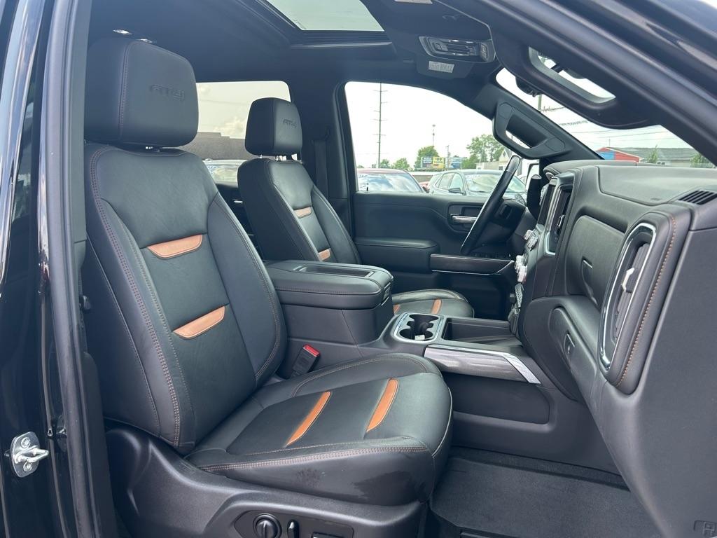 GMC Sierra 1500 AT4 Crew Cab Long Box 4WD 2020
