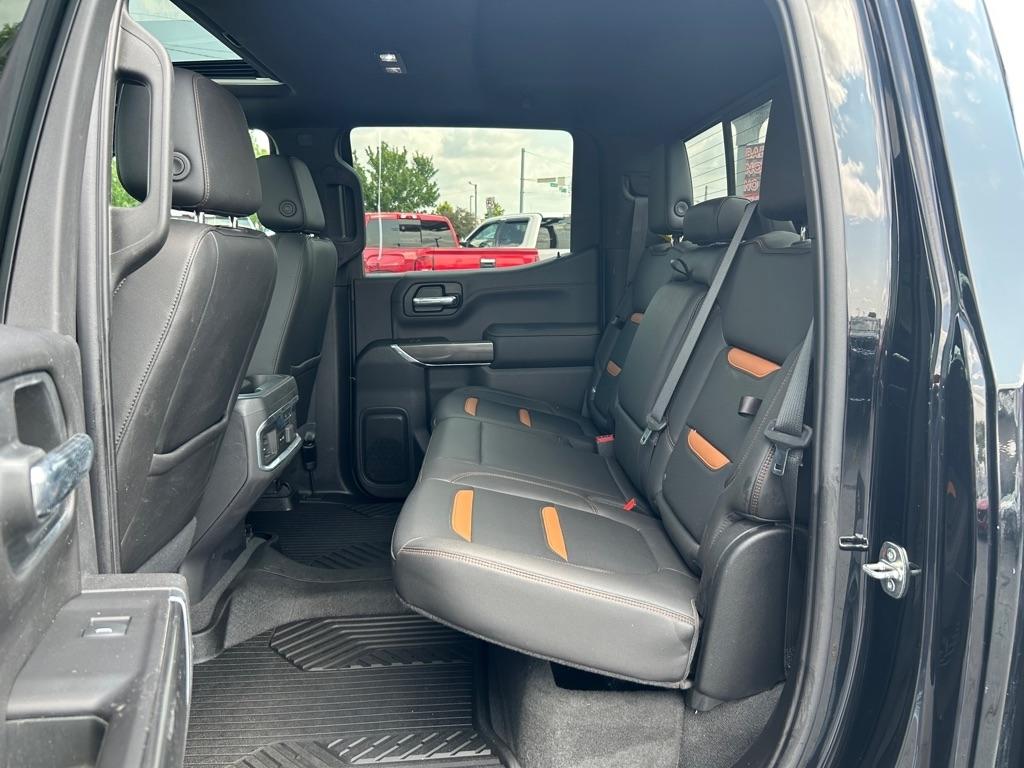 GMC Sierra 1500 AT4 Crew Cab Long Box 4WD 2020