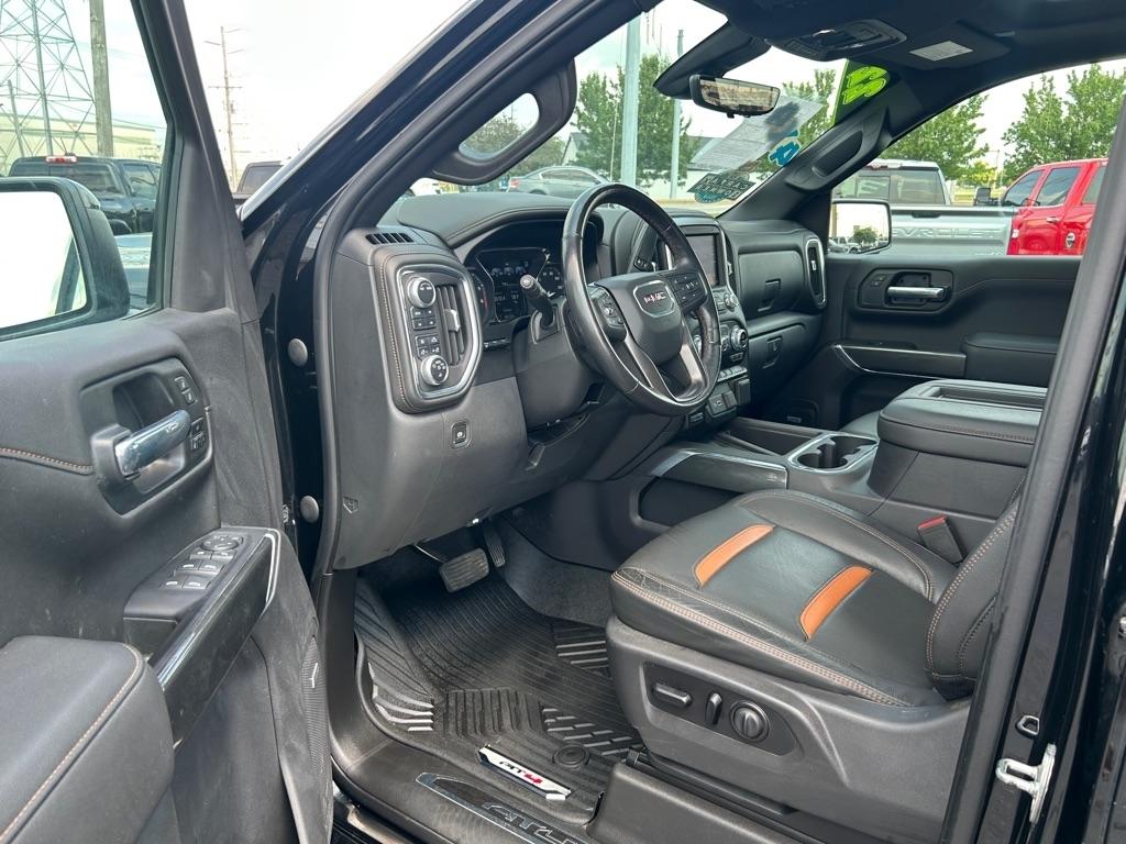 GMC Sierra 1500 AT4 Crew Cab Long Box 4WD 2020