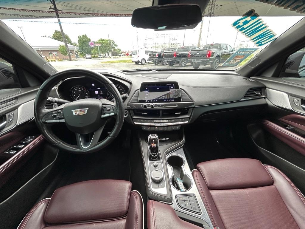 Cadillac CT4 V 2020
