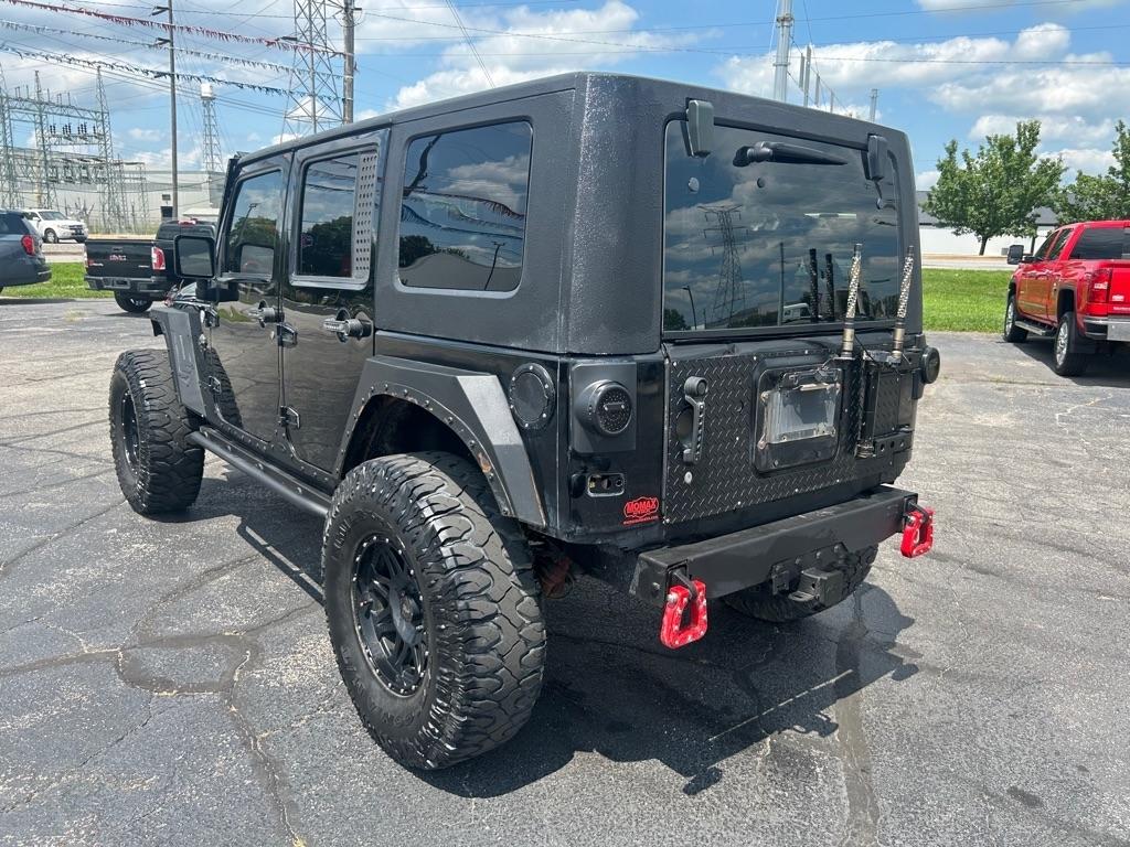Jeep Wrangler Unlimited Sport 4WD 2010