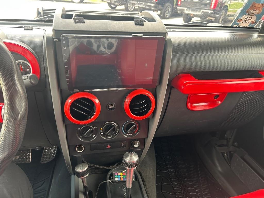 Jeep Wrangler Unlimited Sport 4WD 2010