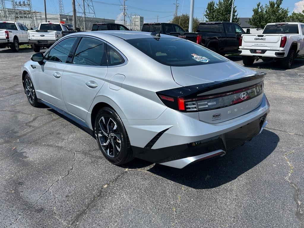 Hyundai Sonata SEL 2025