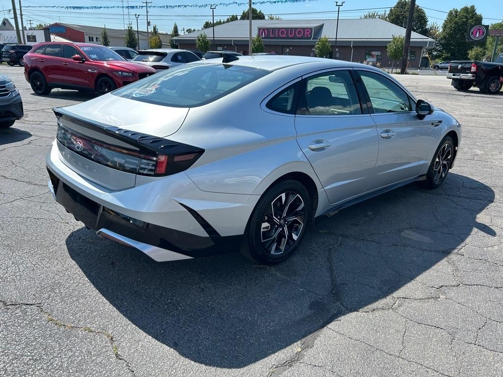 Hyundai Sonata SEL 2025