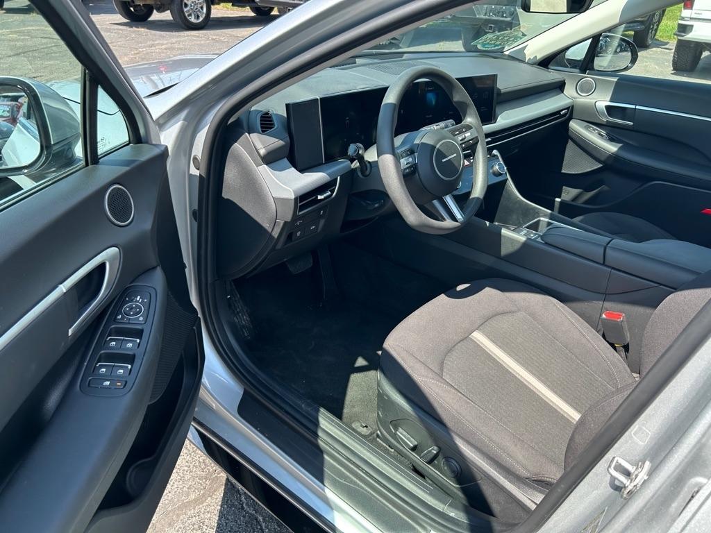 Hyundai Sonata SEL 2025