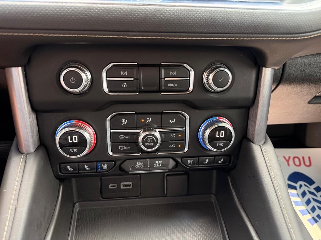 GMC Yukon SLT 2WD 2024