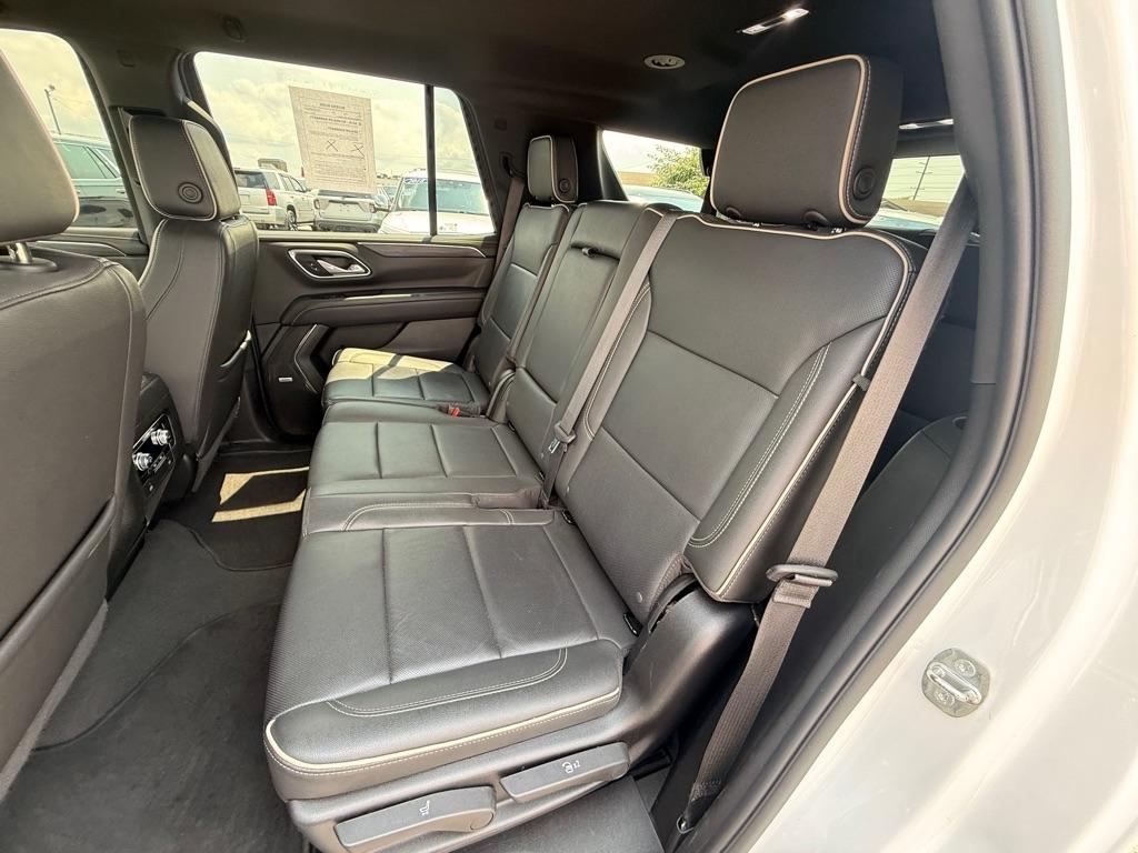 GMC Yukon SLT 2WD 2024