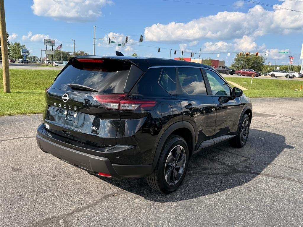 Nissan Rogue SV 2024