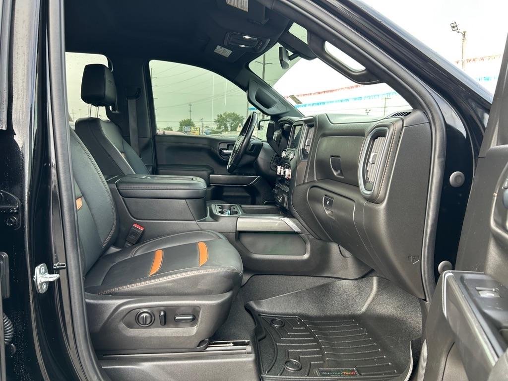 GMC Sierra 1500 AT4 Crew Cab Long Box 4WD 2021