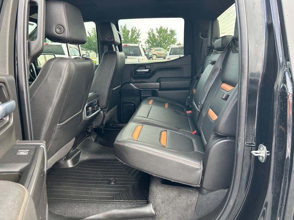 GMC Sierra 1500 AT4 Crew Cab Long Box 4WD 2021