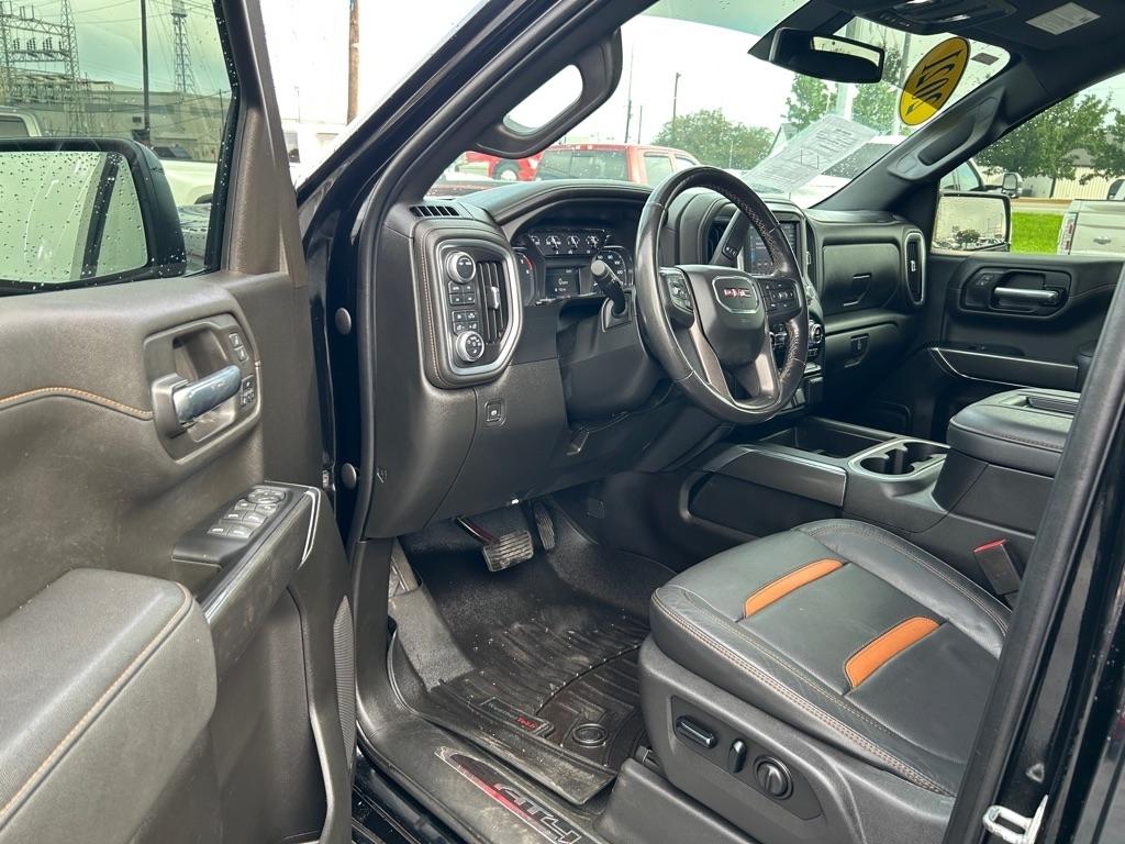 GMC Sierra 1500 AT4 Crew Cab Long Box 4WD 2021