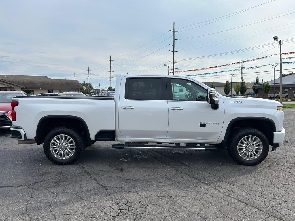 Chevrolet Silverado 2500HD High Country Crew Cab Long Box 4WD 2020