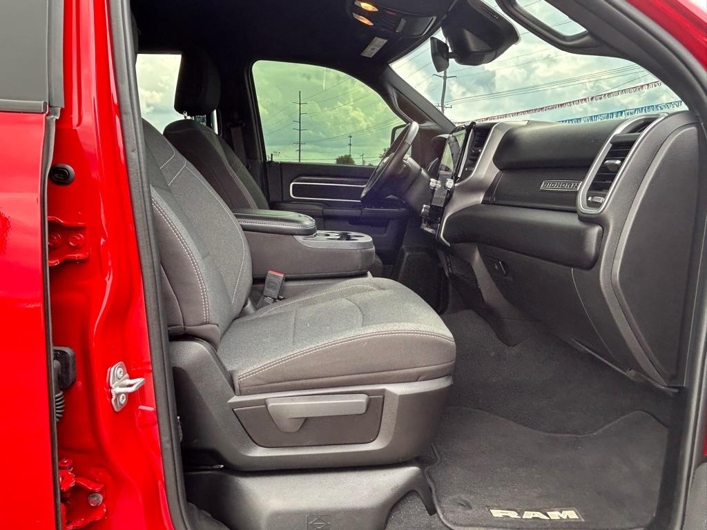 RAM 2500 Tradesman Crew Cab SWB 4WD 2024
