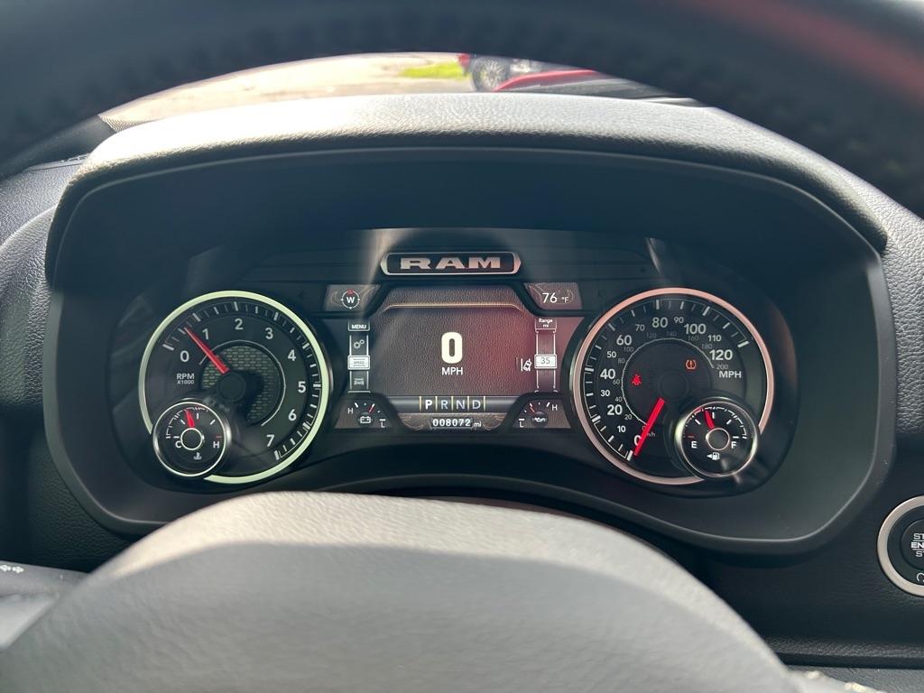 RAM 2500 Tradesman Crew Cab SWB 4WD 2024