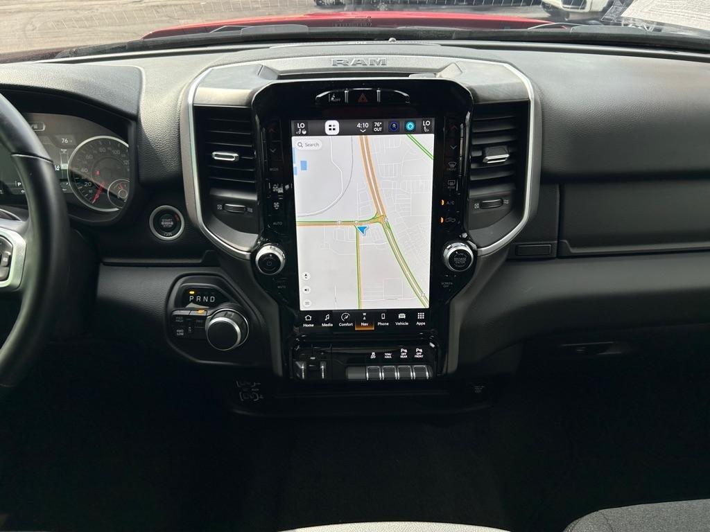 RAM 2500 Tradesman Crew Cab SWB 4WD 2024