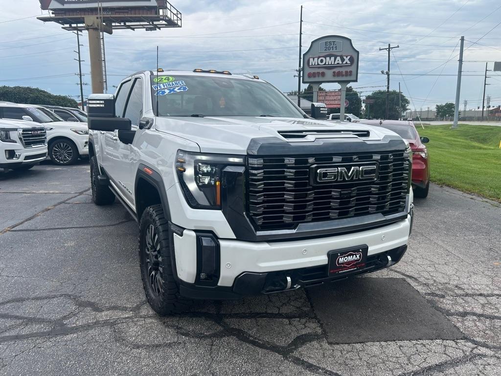 GMC Sierra 2500HD Denali Ultimate Crew Cab 4WD 2024