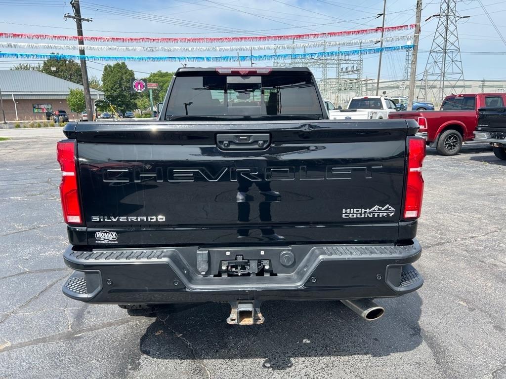 Chevrolet Silverado 3500HD High Country Crew Cab 4WD 2024