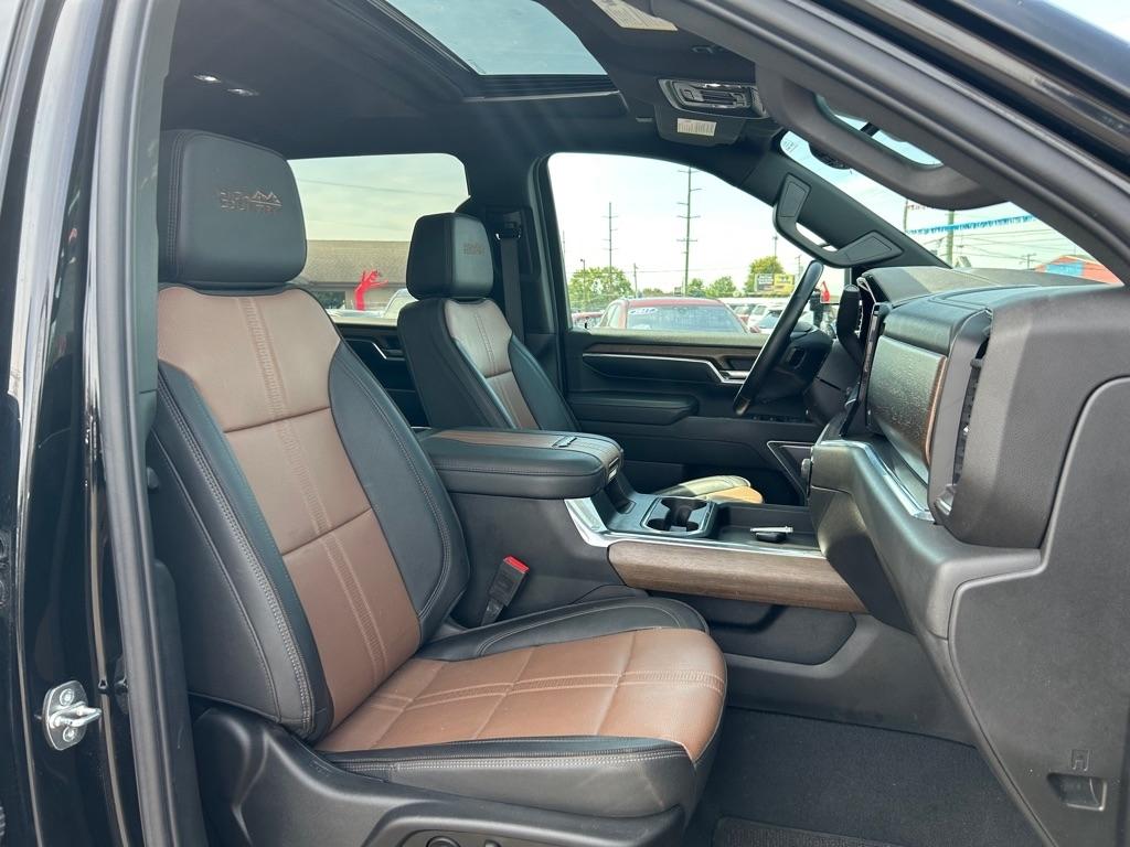 Chevrolet Silverado 3500HD High Country Crew Cab 4WD 2024