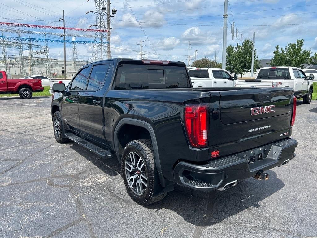 GMC Sierra 1500 AT4 Crew Cab Long Box 4WD 2020