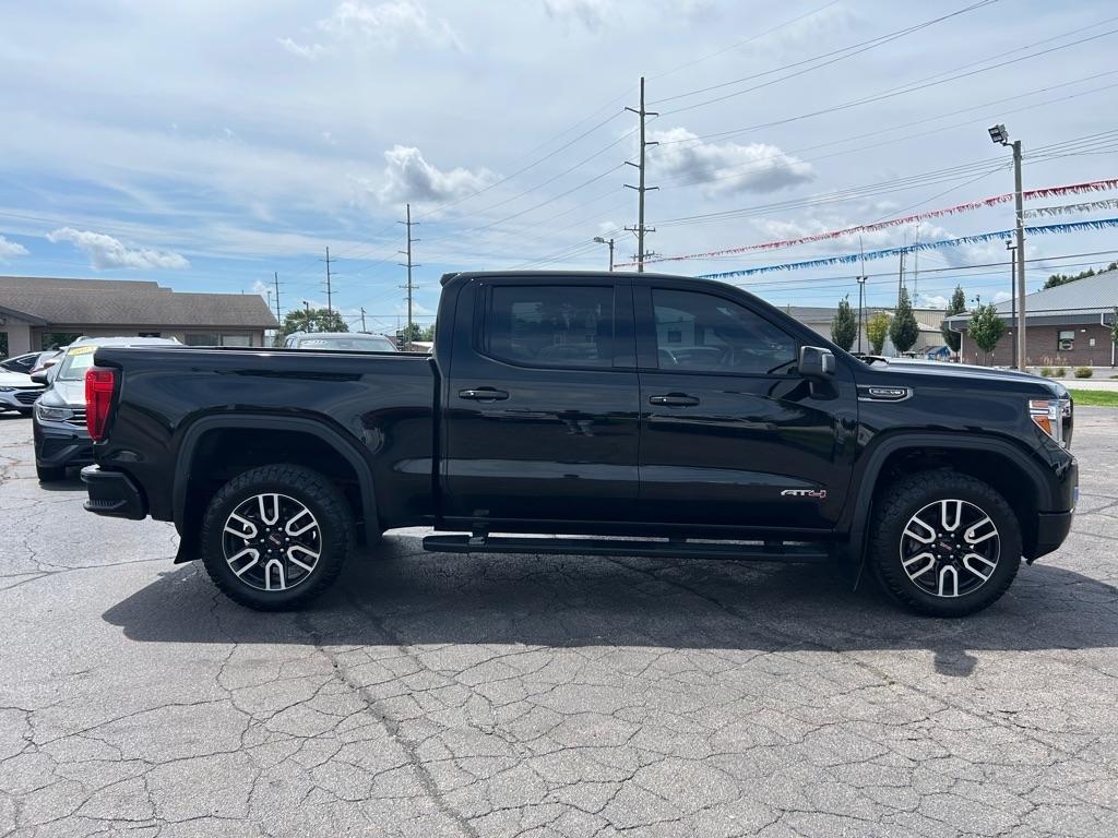GMC Sierra 1500 AT4 Crew Cab Long Box 4WD 2020