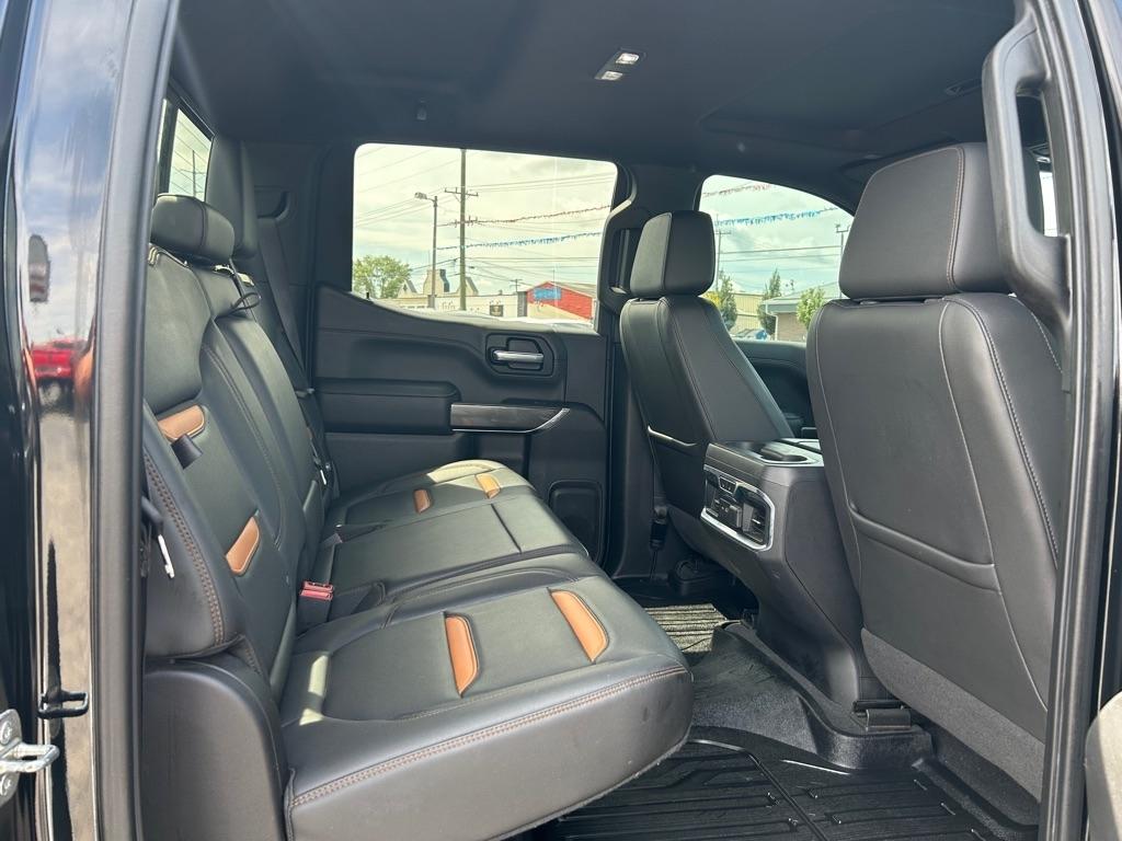GMC Sierra 1500 AT4 Crew Cab Long Box 4WD 2020