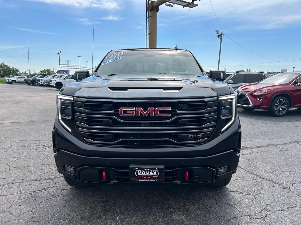 GMC Sierra 1500 AT4 Crew Cab 4WD 2022