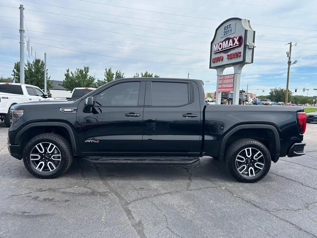 GMC Sierra 1500 AT4 Crew Cab 4WD 2022