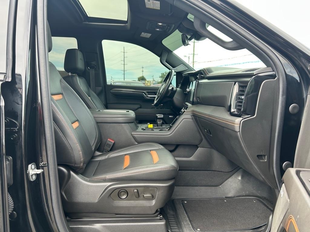 GMC Sierra 1500 AT4 Crew Cab 4WD 2022