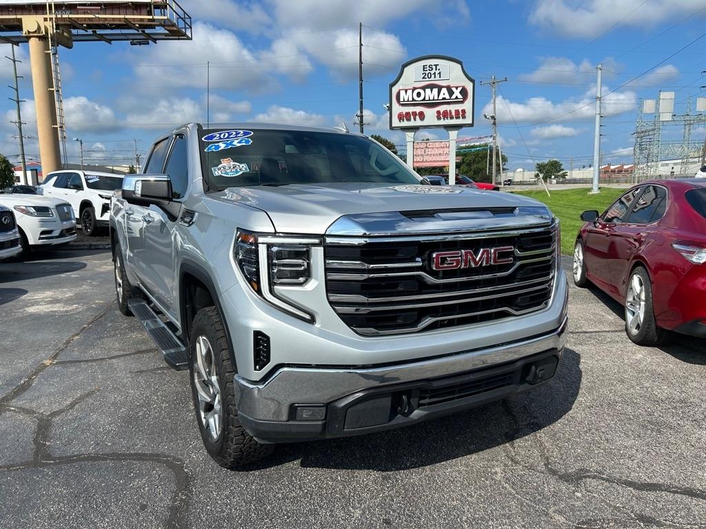 GMC Sierra 1500 SLT Crew Cab 4WD 2022
