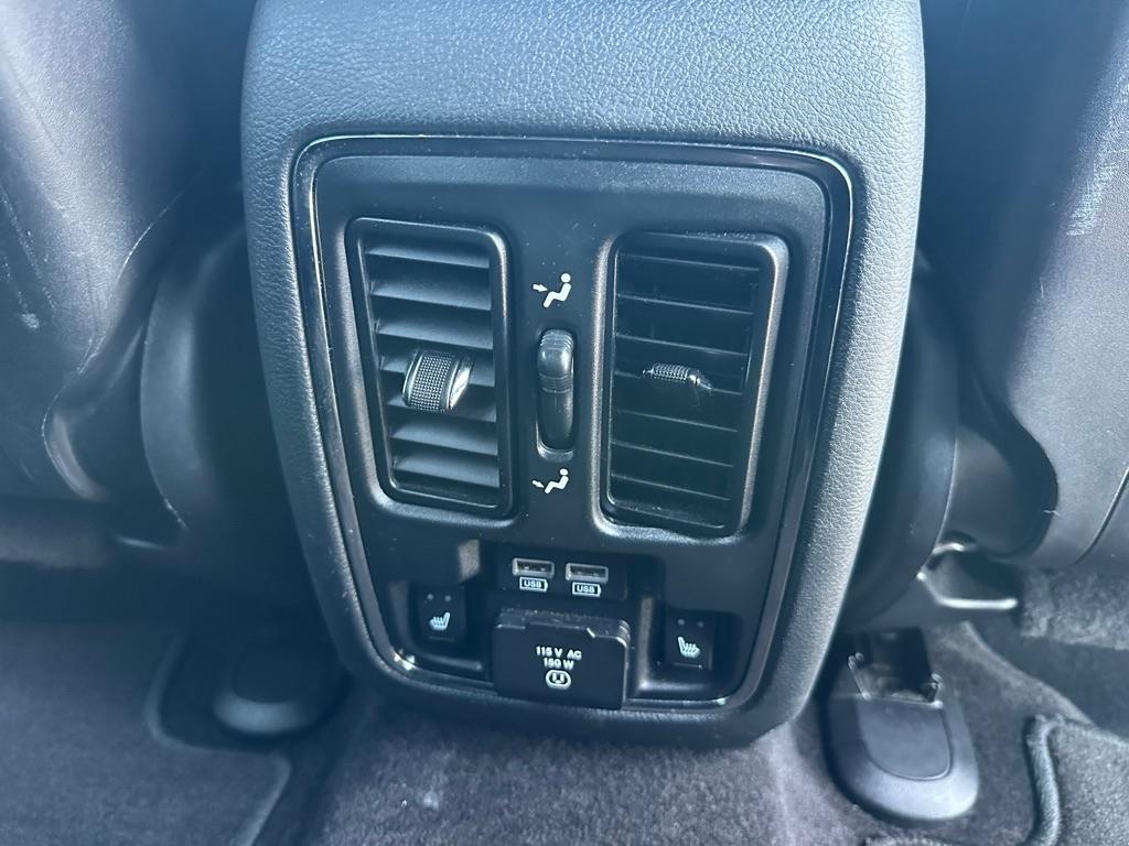 Jeep Grand Cherokee Overland 4WD 2016