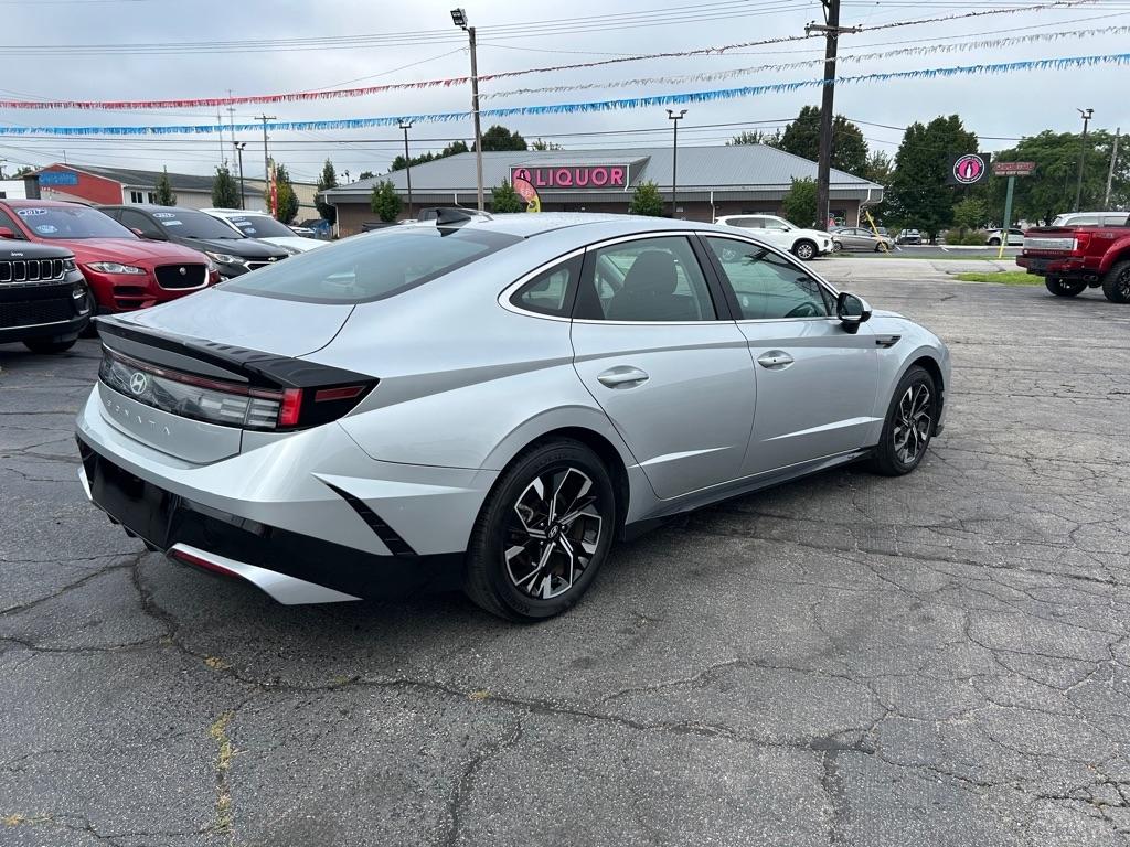 Hyundai Sonata SEL 2025